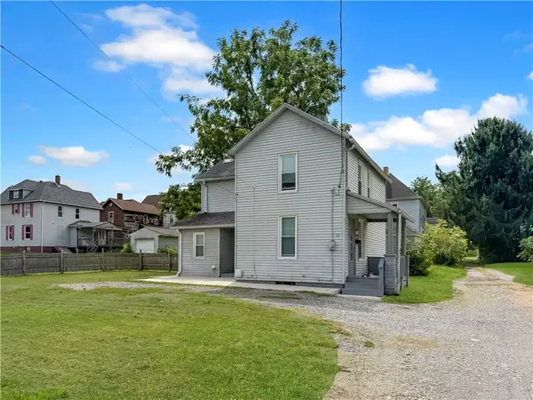 11 W Rear Terrace Ave, New Castle, PA 16102