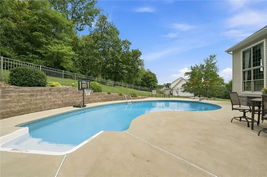 1401 Baldwin Lane, Greensburg, PA 15601 - #2