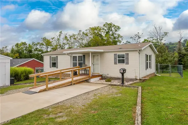338 Westmoreland St, Belle Vernon, PA 15012
