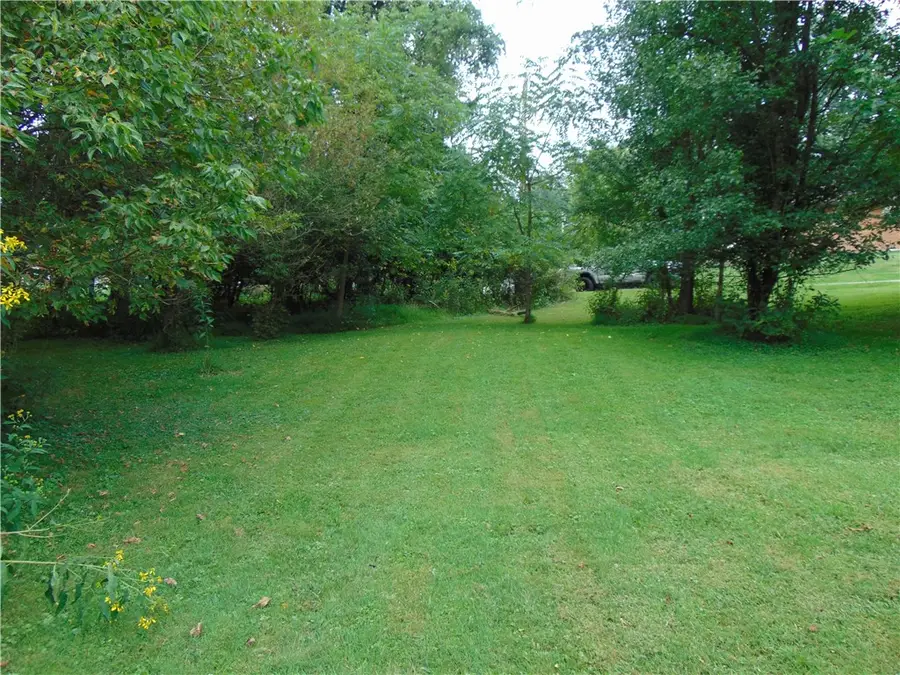 100 Robbins Drive, West Newton, PA 15089 - #2
