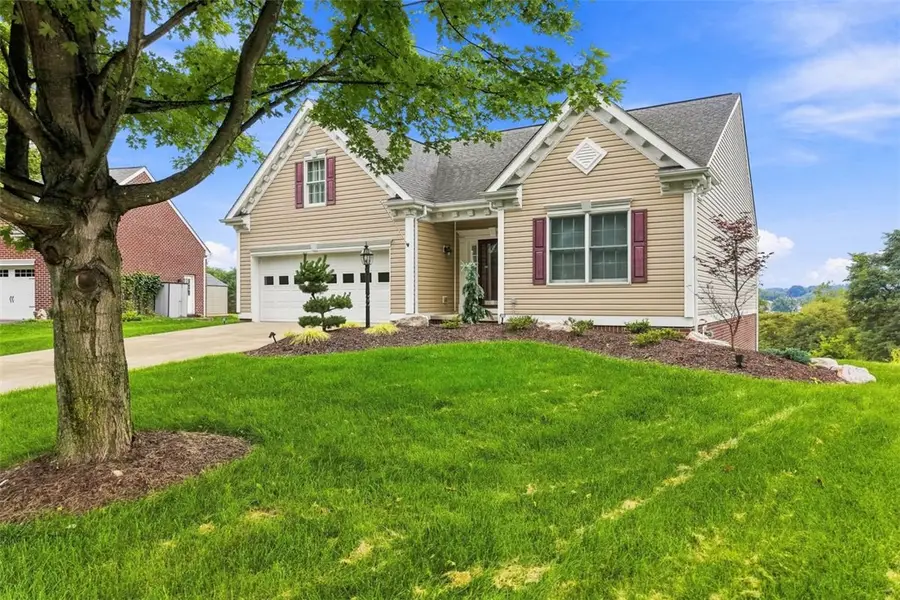 1249 Snee Dr, Pittsburgh, PA 15236 - #2