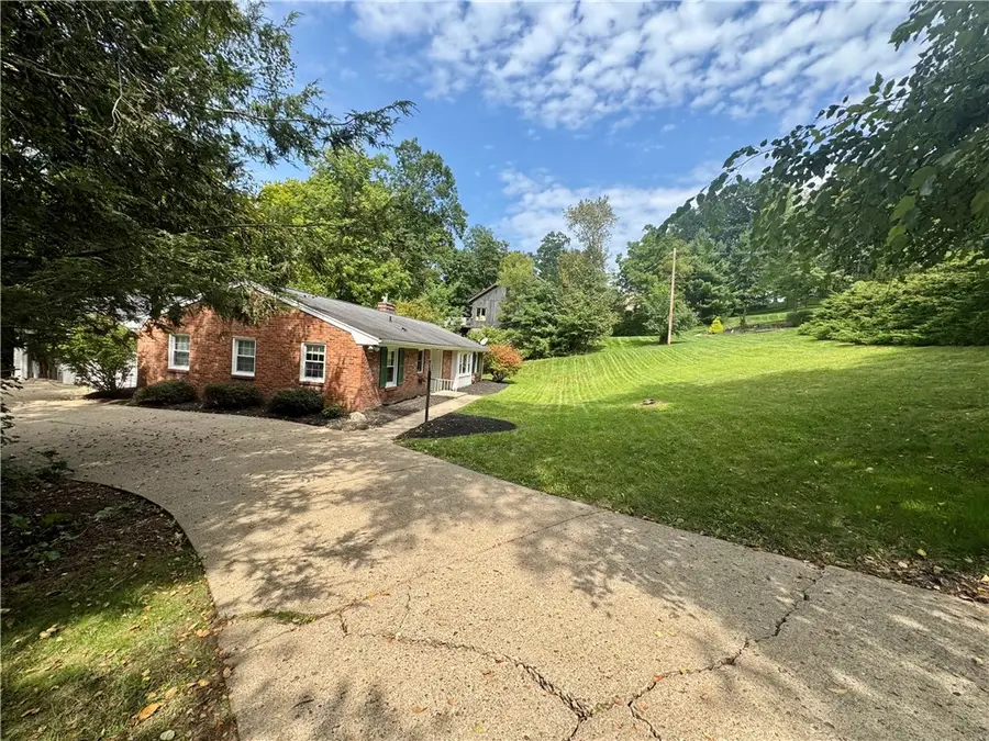 103 Highland Dr, McMurray, PA 15317 - #2