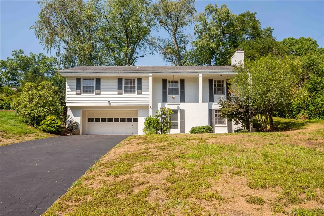 1802 Tyburn, Upper Saint Clair, PA 15241 - #1