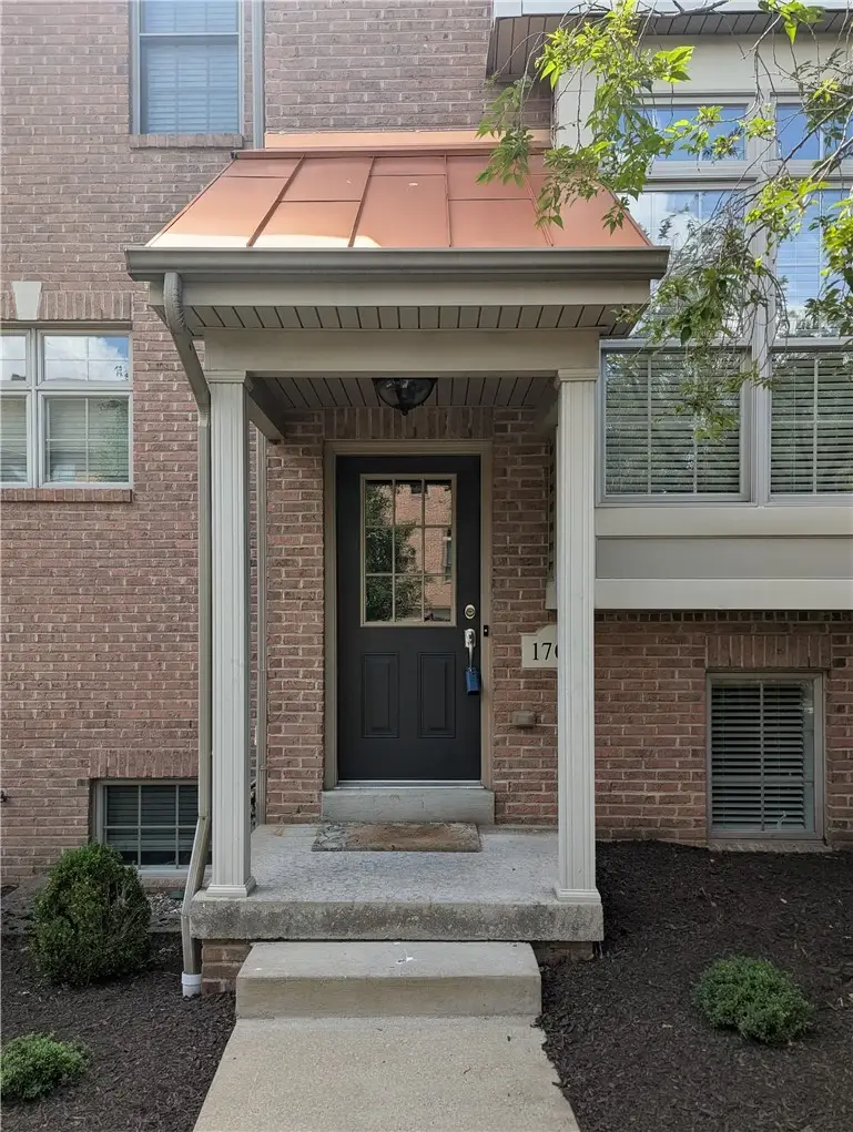 1705 Waterleaf Dr, Sewickley, PA 15143 - #1