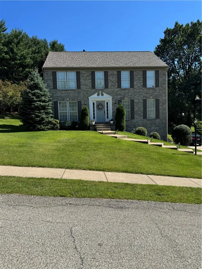 8315 Reagan Dr, Pittsburgh, PA 15237 - #1