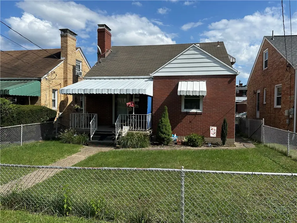 1109 Holmes St, McKees Rocks, PA 15136 - #1
