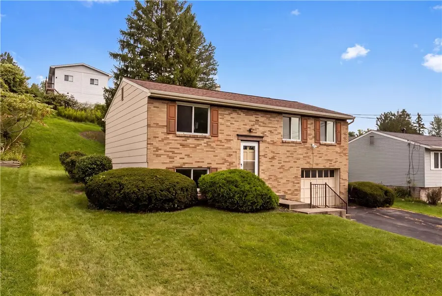 120 Persian Dr, Oakdale, PA 15071 - #3