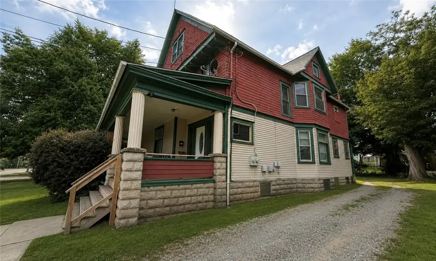 788 S Irvine Ave, Sharon, PA 16146 - #2