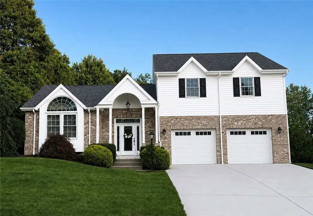432 Finnin Rd, New Kensington, PA 15068 - #1