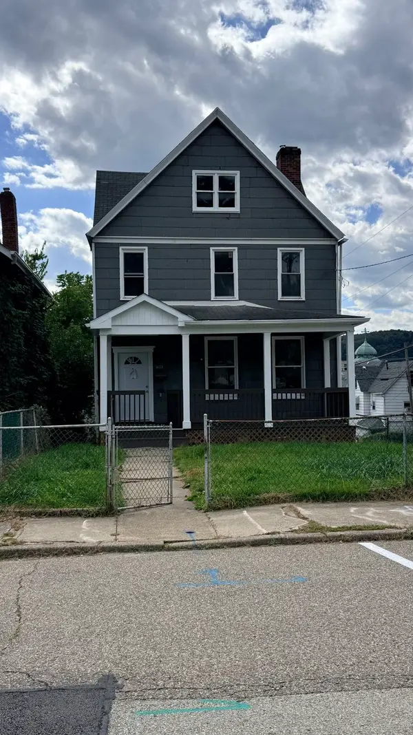 1633 Leishman Avenue, New Kensington, PA 15068