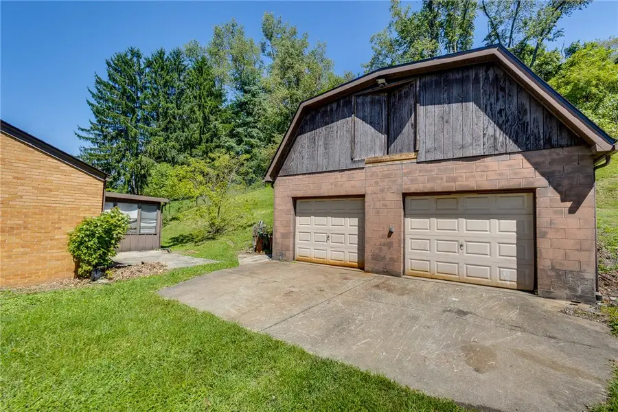 5052 Don St, Finleyville, PA 15332 - #2