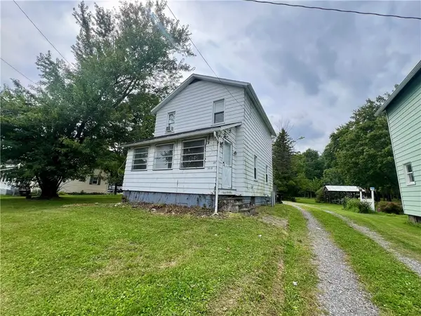 3019 Mercer Rd, New Castle, PA 16105