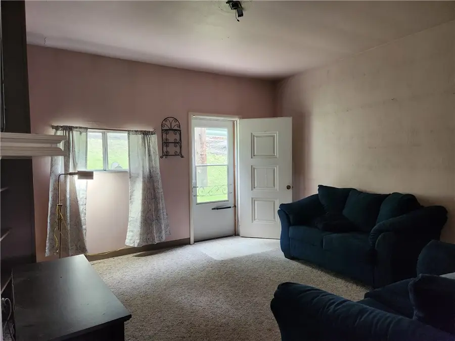 5623-5625 Carnegie St, Pittsburgh, PA 15201 - #2