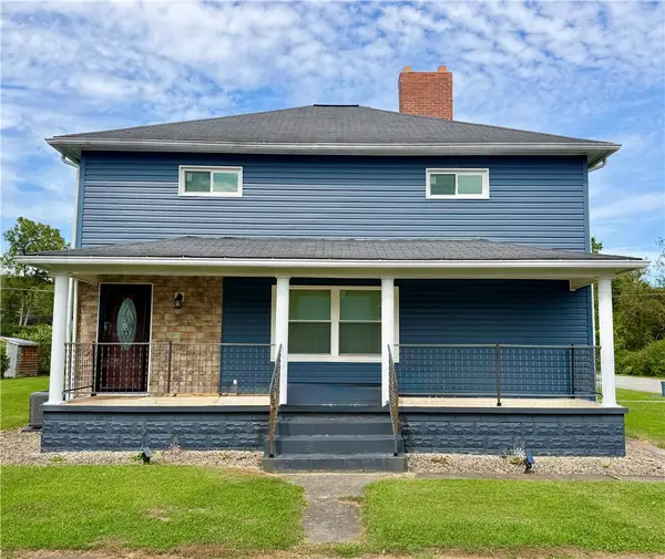 137 E Second St, Grindstone, PA 15442