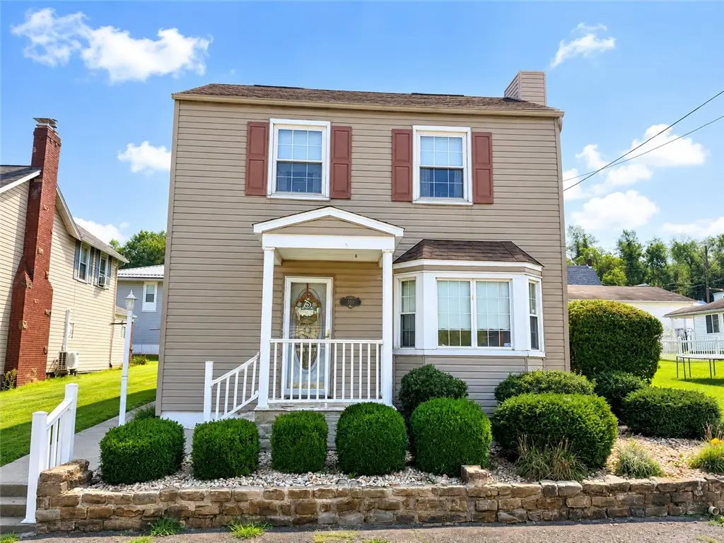 510 Walnut St, Vanderbilt, PA 15486 - #1