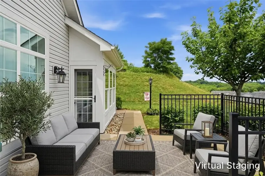 307 Spring Valley Drive, Zelienople, PA 16063 - #2