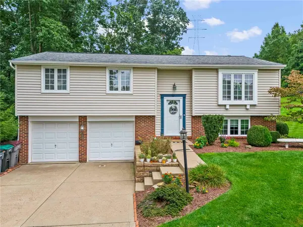 380 Carmell Dr, Pittsburgh, PA 15241