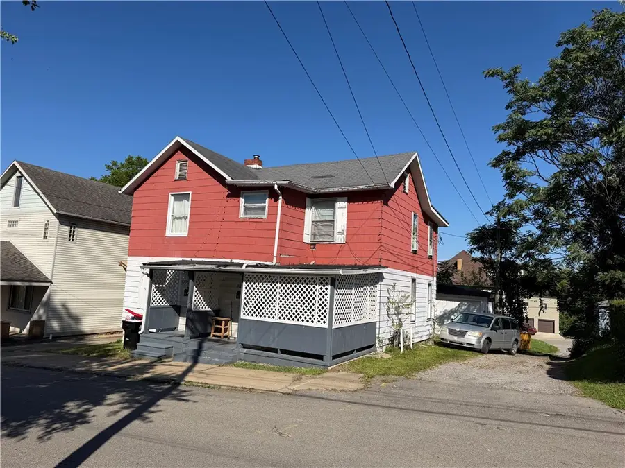 839 Morton Street, New Castle, PA 16105 - #3