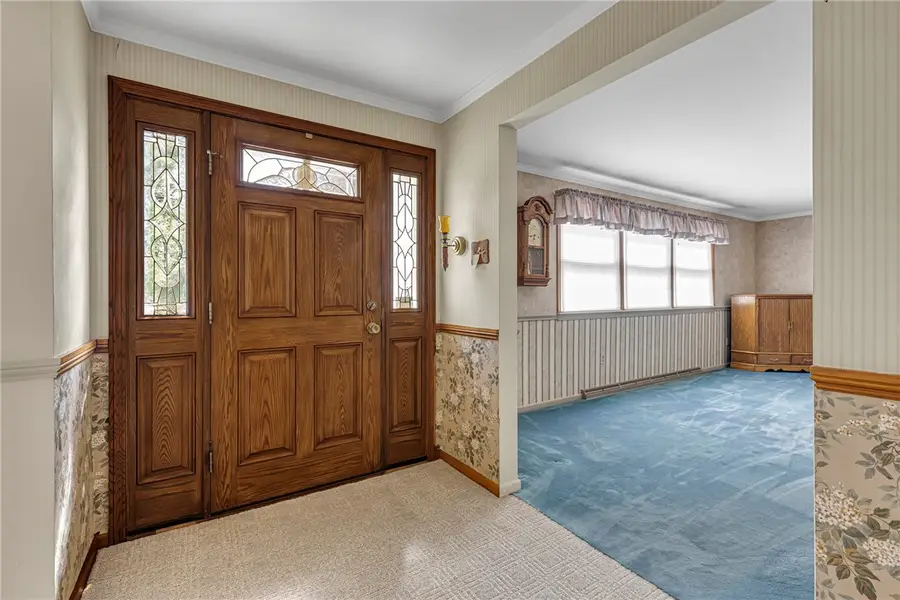 115 Fairfield Dr., New Brighton, PA 15066 - #3