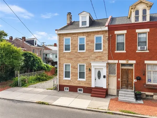 1820 Sarah St, Pittsburgh, PA 15203