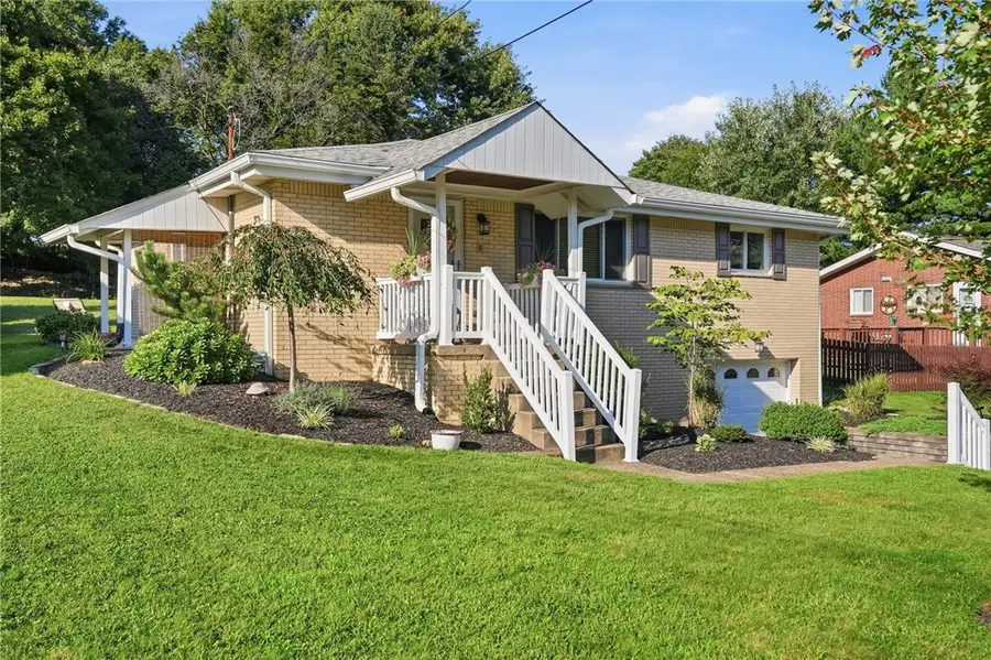 13 Eichelberger Dr, Coraopolis, PA 15108 - #2
