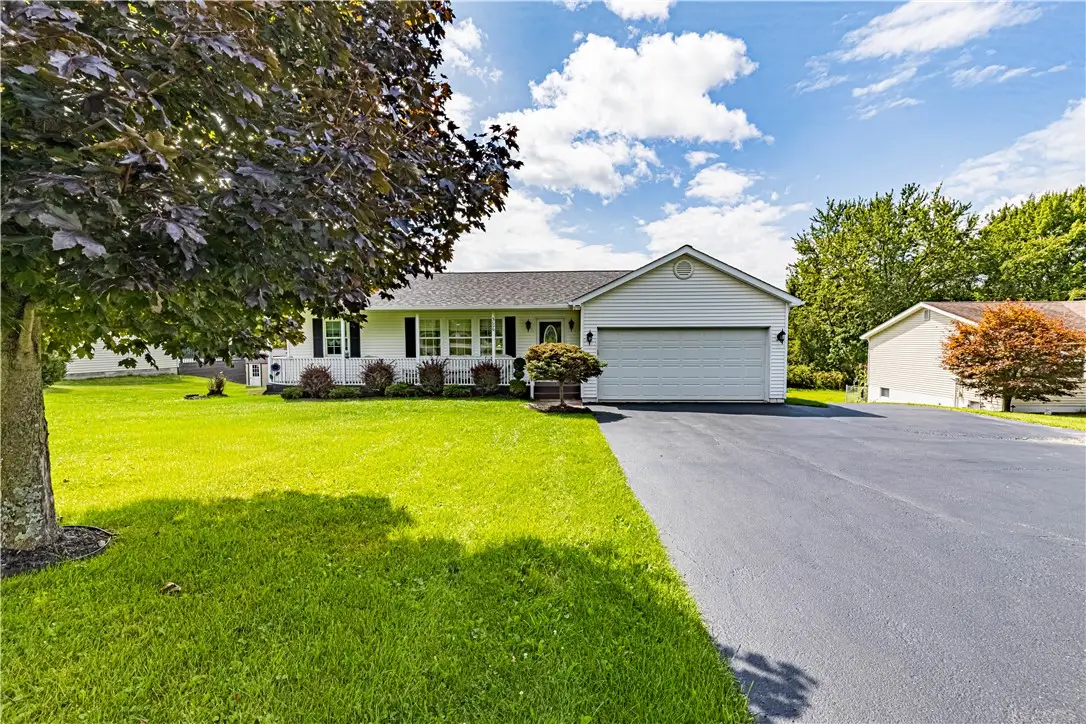3699 Mitchell Rd, New Castle, PA 16105 - #1