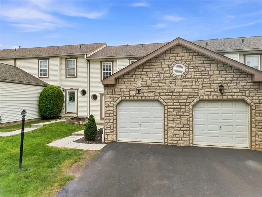 203 Pine Valley Dr, Imperial, PA 15126 - #3