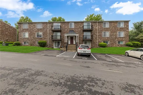 6215 Patrick Henry Dr, Aliquippa, PA 15001
