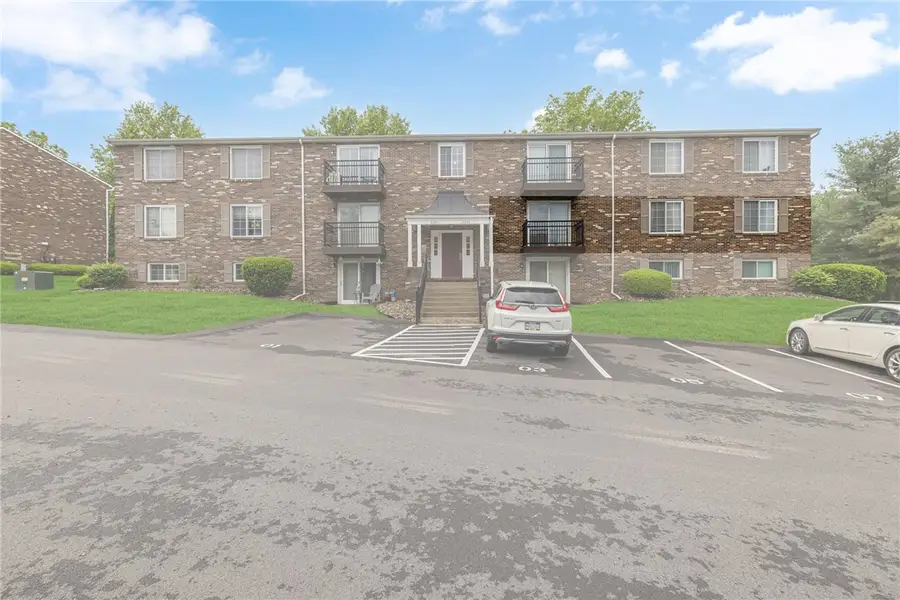6215 Patrick Henry Dr, Aliquippa, PA 15001 - #2