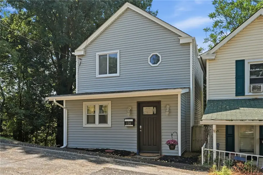 136 Varney St, Pittsburgh, PA 15202 - #2