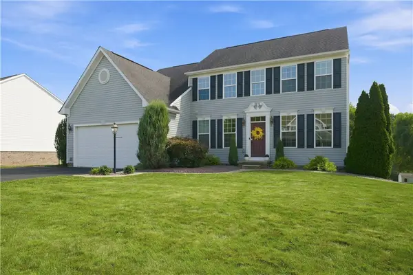 10800 Gasson Dr, Irwin, PA 15642