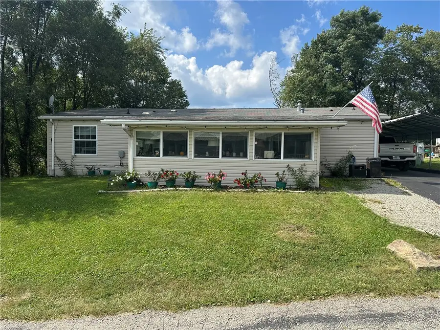 428 Evans, Donegal, PA 15628 - #2
