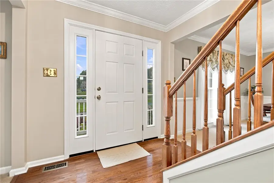 1033 Robinwood Dr, South Park, PA 15129 - #3