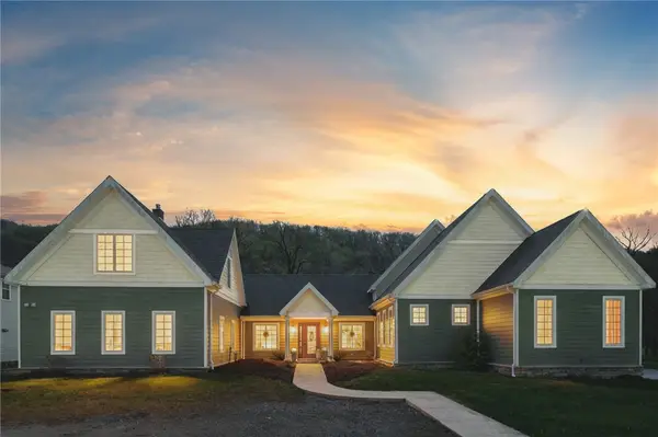 690 Main Street, Vintondale, PA 15961