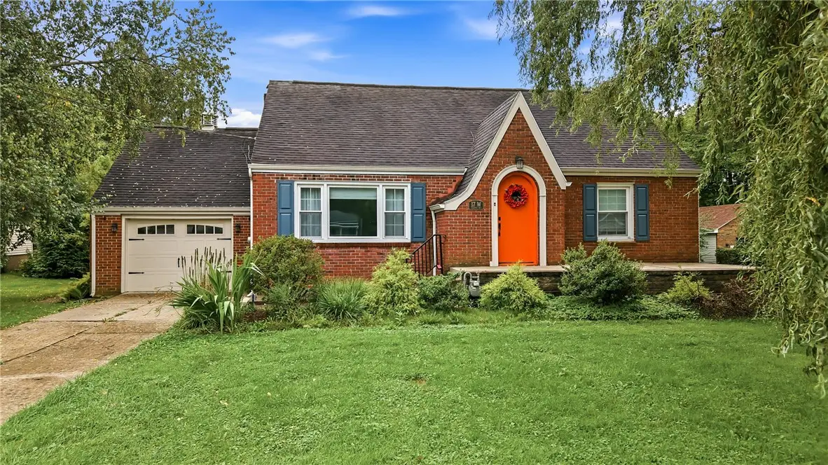 17 W Oakwood Way, New Castle, PA 16105 - #1