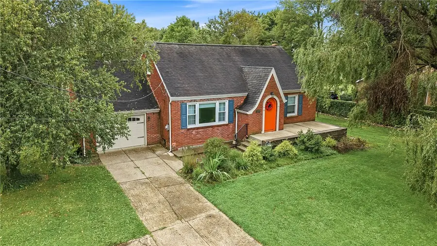 17 W Oakwood Way, New Castle, PA 16105 - #2