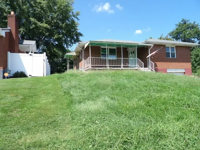 212 Scott Street, Charleroi, PA 15022 - #2