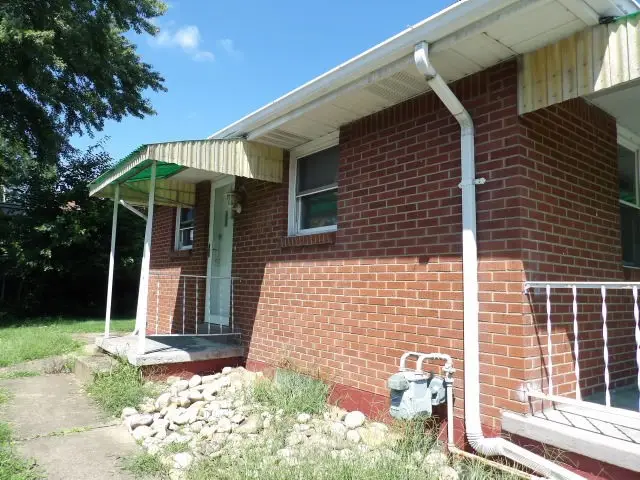 212 Scott Street, Charleroi, PA 15022 - #3