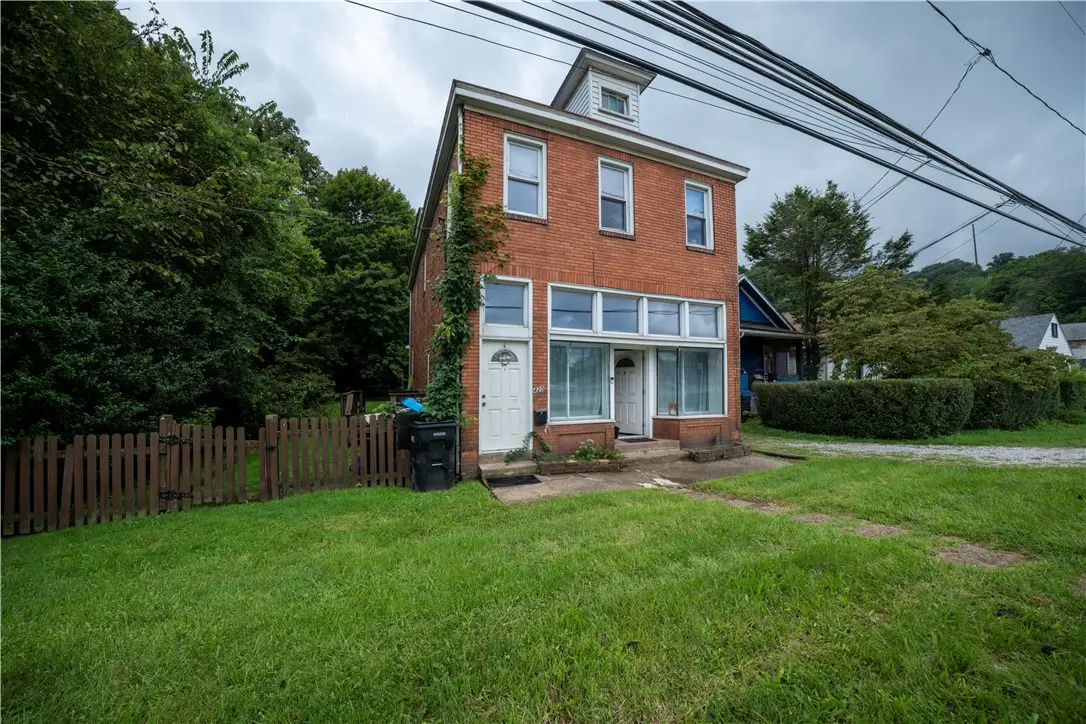420 5th Ave, Coraopolis, PA 15108 - #1