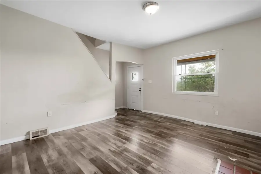 429 Alexander Street, McKees Rocks, PA 15136 - #3