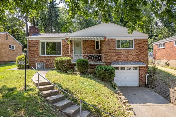 4549 Gates Dr, Munhall, PA 15120