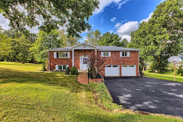 112 Friendship Lane, Greensburg, PA 15601