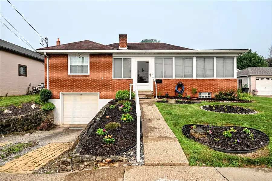 210 4th Ave, Monongahela, PA 15063 - #2