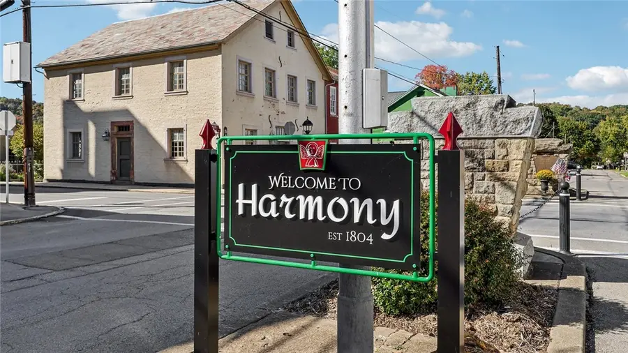 200 Paddock Lane, Harmony, PA 16037 - #2