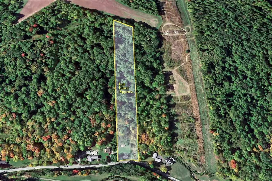 3308 Long Hollow Rd., Elizabeth, PA 15037 - #2