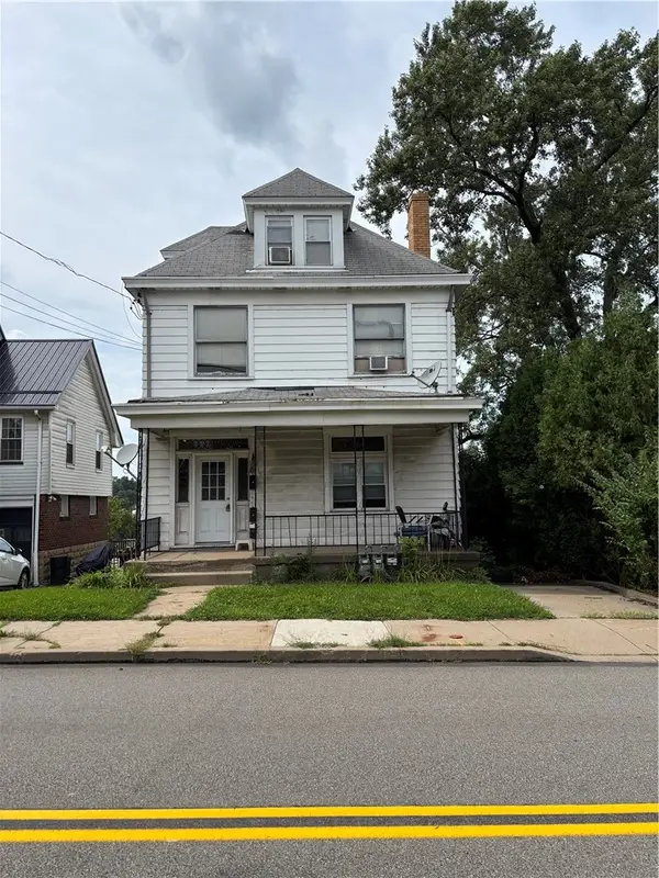 2442 Pioneer Avenue, Pittsburgh, PA 15226