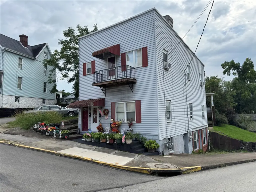 200-202 Market Street, Belle Vernon, PA 15012 - #1