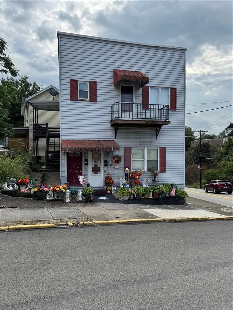 200-202 Market Street, Belle Vernon, PA 15012 - #2
