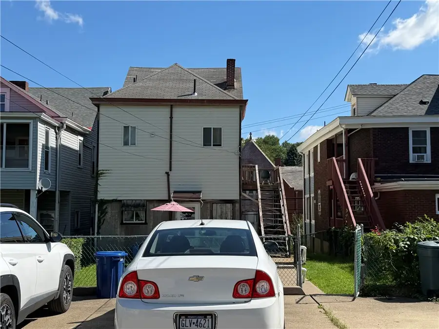 1029 Chartiers Ave, Pittsburgh, PA 15220 - #3