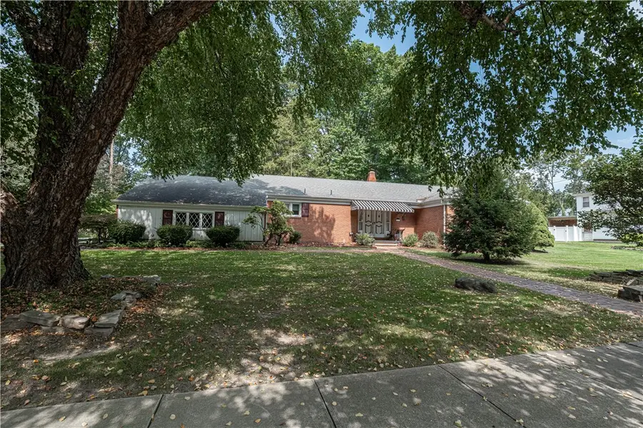 101 E Fairfield Ave, New Castle, PA 16105 - #2